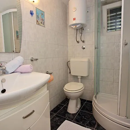 Zorica - One Bedroom With Terrace St شقة سوبيتار