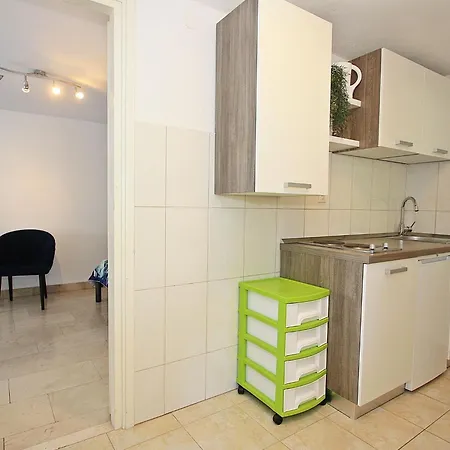 Zorica - One Bedroom With Terrace St شقة