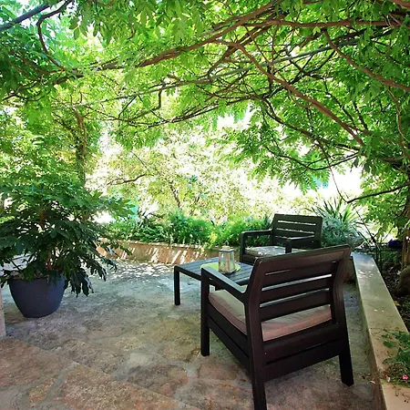 Zorica - One Bedroom With Terrace St Apartment