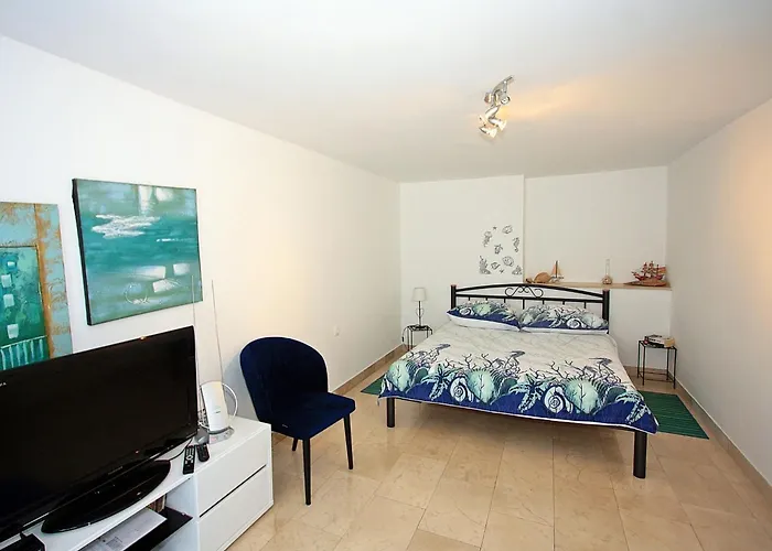 아파트 Zorica - One Bedroom With Terrace St